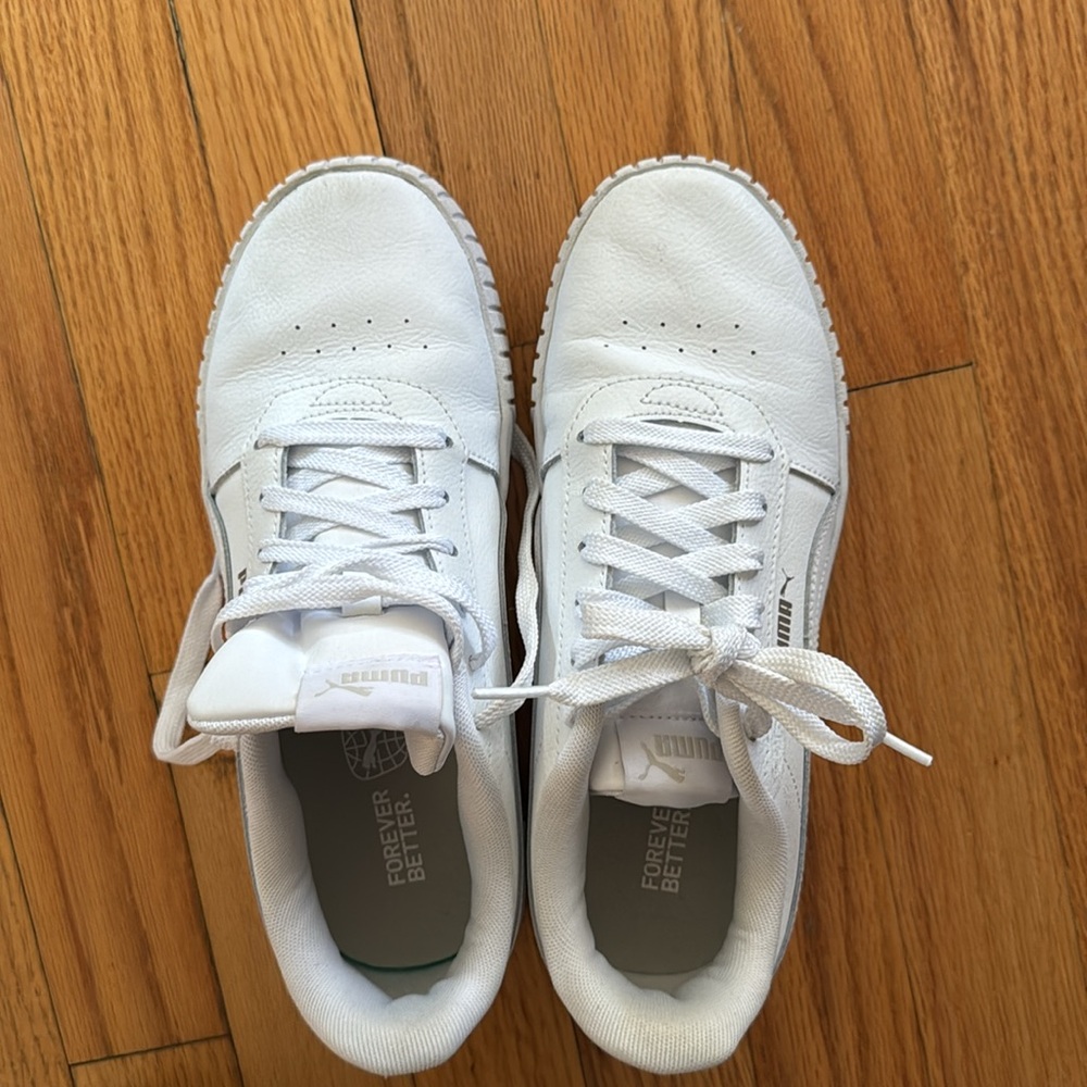 White Puma Shoes
Like NEW! Never worn outdoors. - Picture 8 of 8